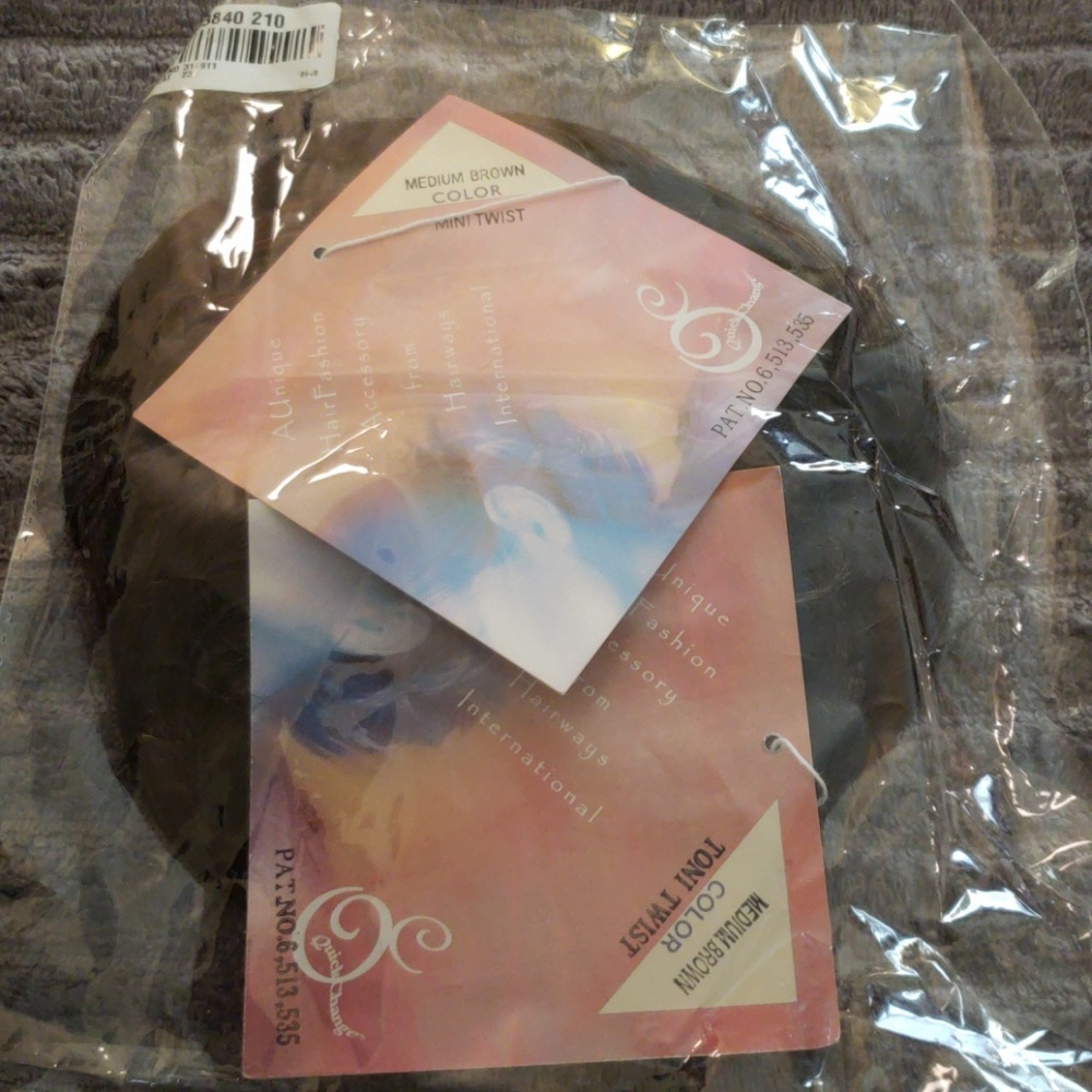 NWT Hairways International 2pc. Twist Set